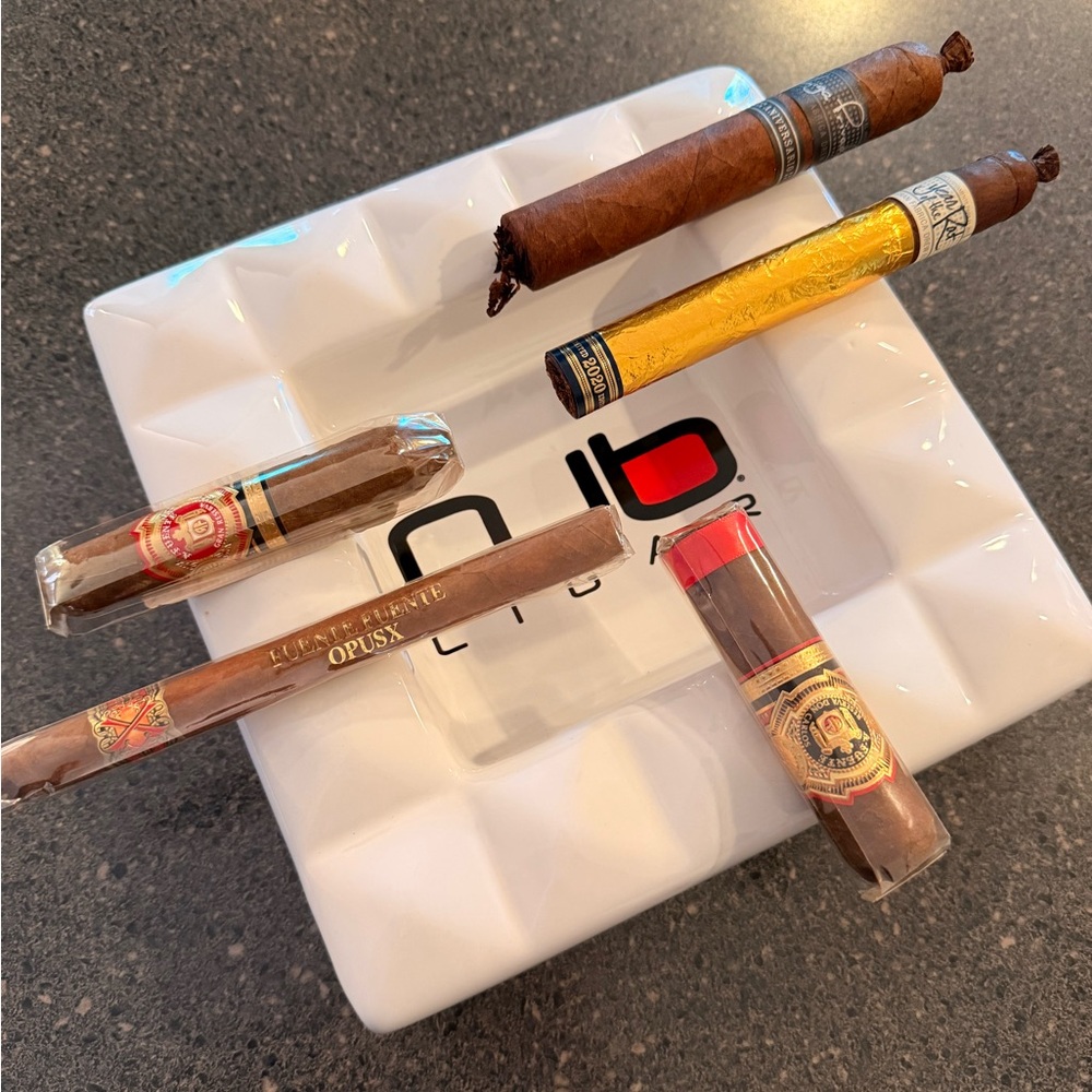 Oliva NUB Ceramic Cigar Ashtray - Picture 4 of 6